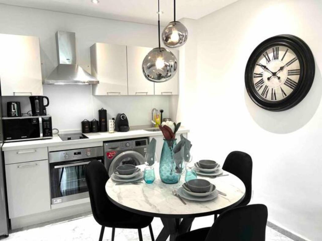 Gauthier Living By Shortstaycasa 1Bed Or 2Beds - The Heart Of Town Casablanca Eksteriør billede